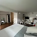 La Maison Rouge Rum i privatbostad *