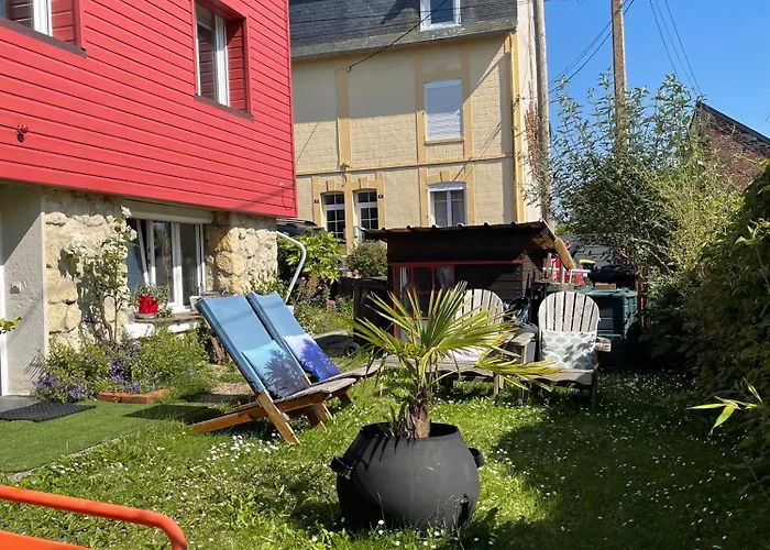 La Maison Rouge Séjour chez l'habitant *