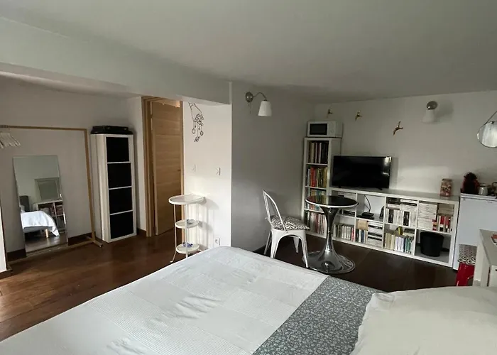 La Maison Rouge Séjour chez l'habitant *